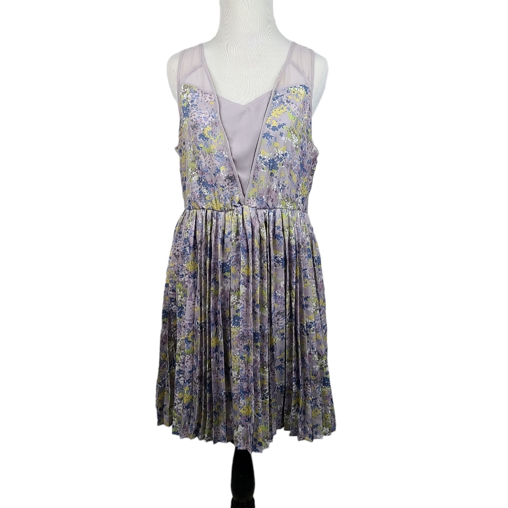 LC Lauren Conrad pleated floral tank dress women's 12 lavender lined pull-on